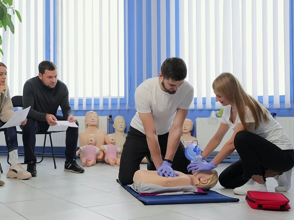 FIRST AID Training Courses