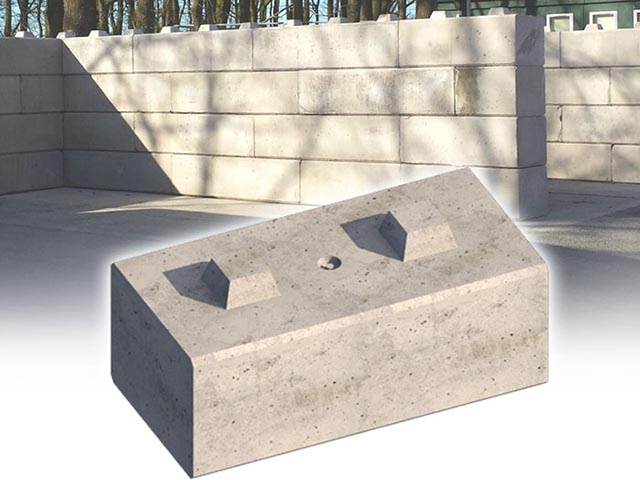 round concrete blocks