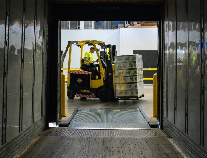 Do You Need a Forklift Licence? Spoiler: It Doesnt Exist!
