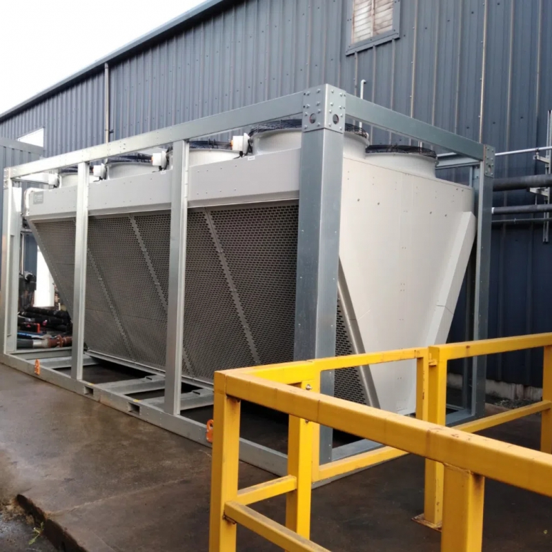 Industrial Chillers: Air Cooled Chillers vs Water Cooled Chillers