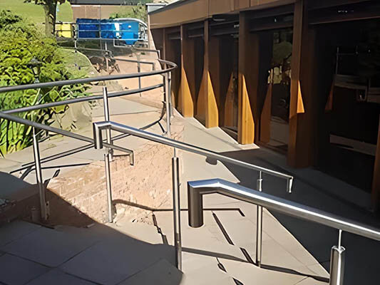 Safety Handrail & Balustrades